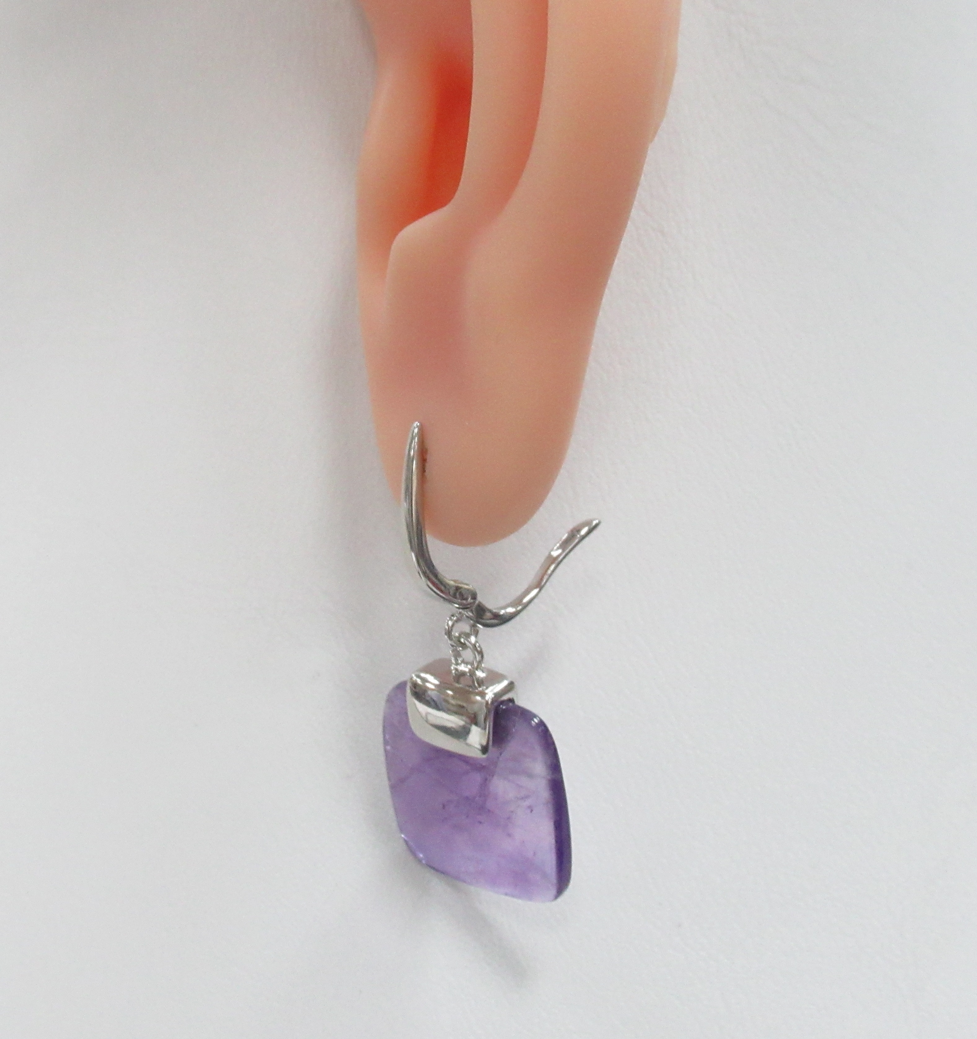 Серебряные серьги с аметистами